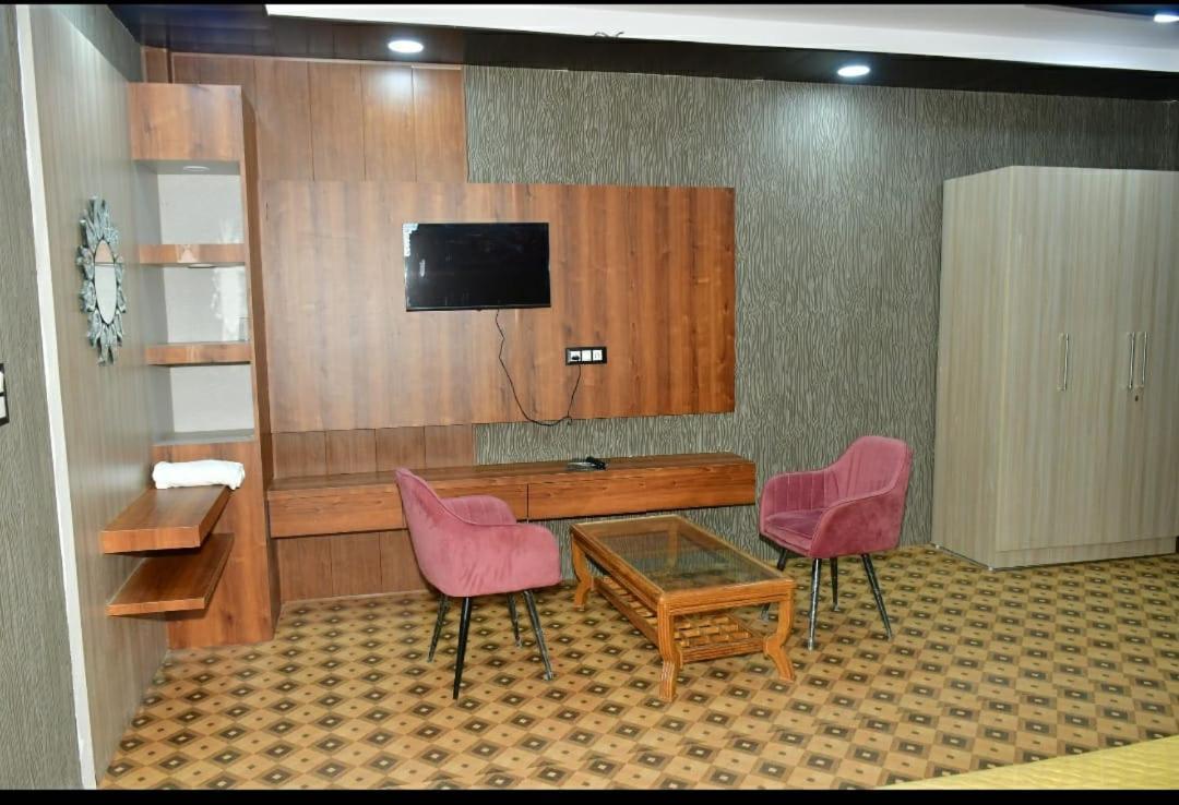 Hotel Pearl Residency مكتزور المظهر الخارجي الصورة